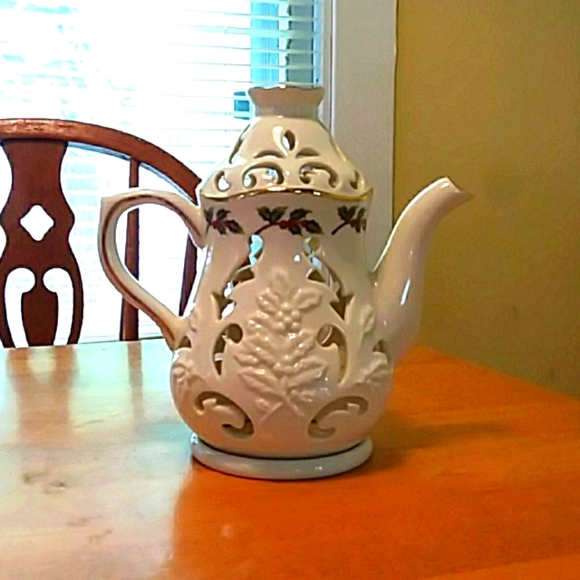 PartyliteTeapot/Cup/Saucer Candle Holder - Picture 2 of 16